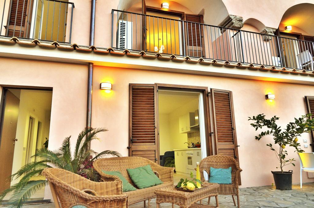 Lemon Flats Alojamento de Acomodação e Pequeno-almoço Sorrento